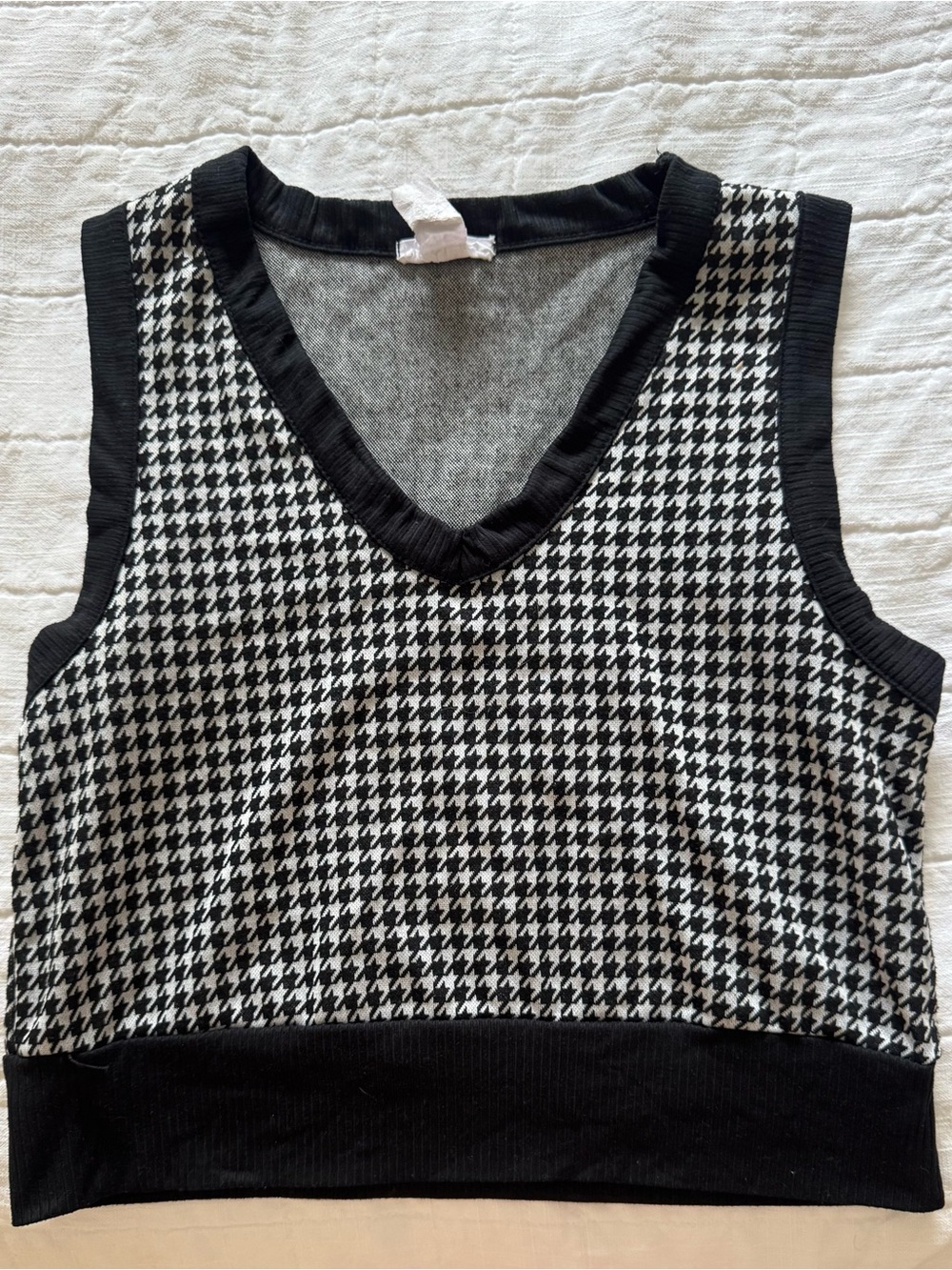 Black & White Houndstooth V-Neck Sweater Vest